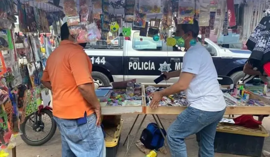 Autoridades buscarán acuerdos con comerciantes del tianguis de Villa Juárez