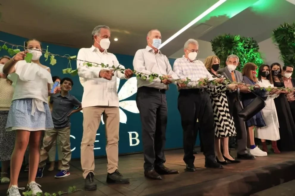 Inauguran primera etapa del complejo comercial y residencial Ceiba