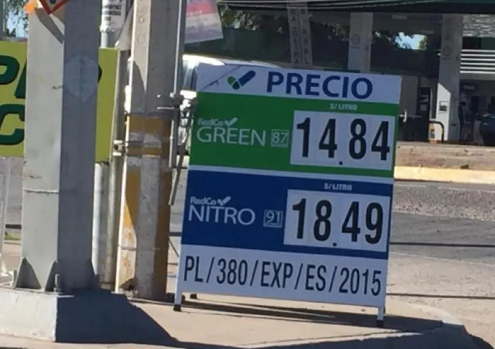 Baja el precio de gasolina hasta en 15 pesos en Sinaloa