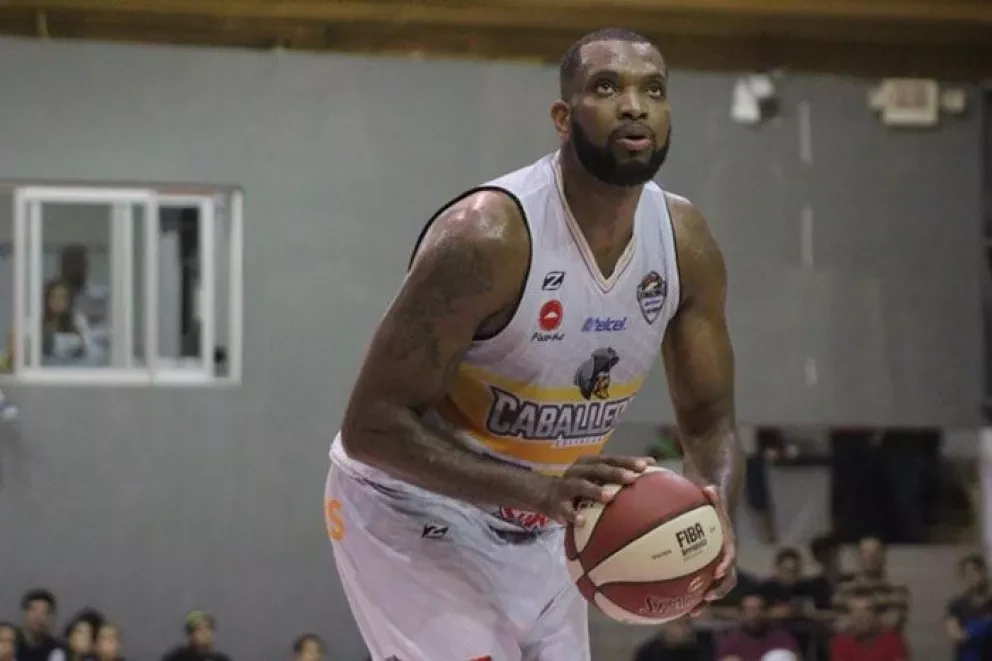 Caballeros pega primero a Pioneros con final de drama