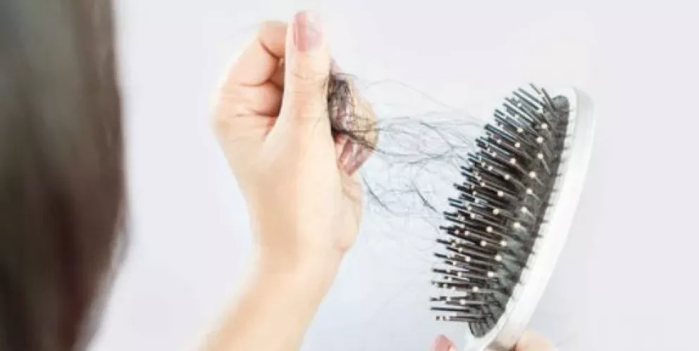 ¿Por qué se cae el cabello?