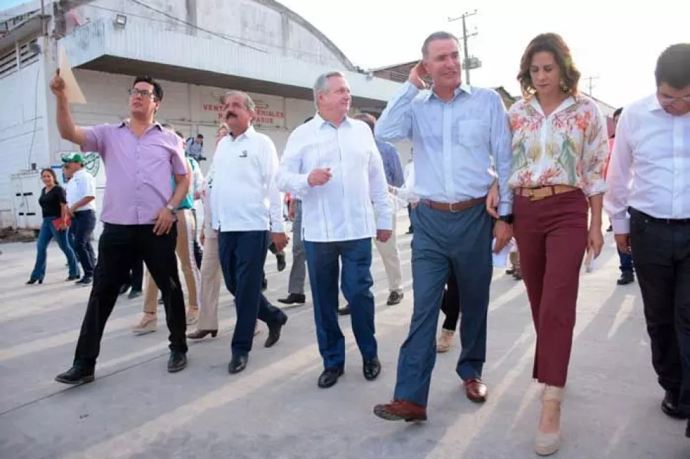Inauguran calle y Centro de Negocios en Mercado de Abastos Culiacán