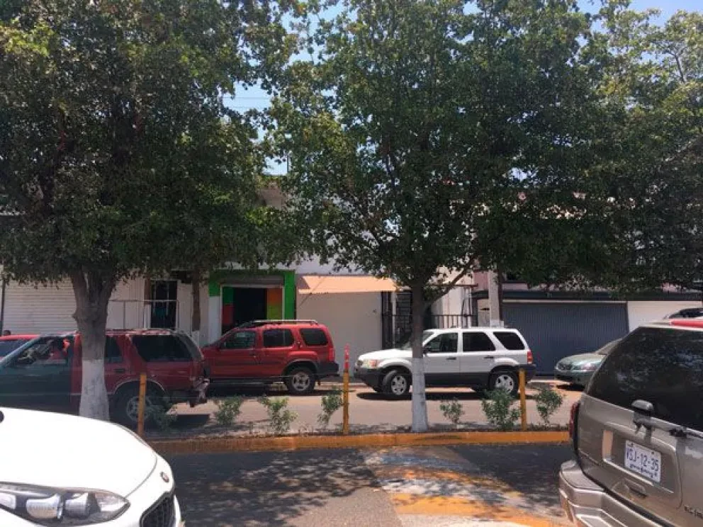 Boulevards que adornan y son barrera para niños en Culiacán