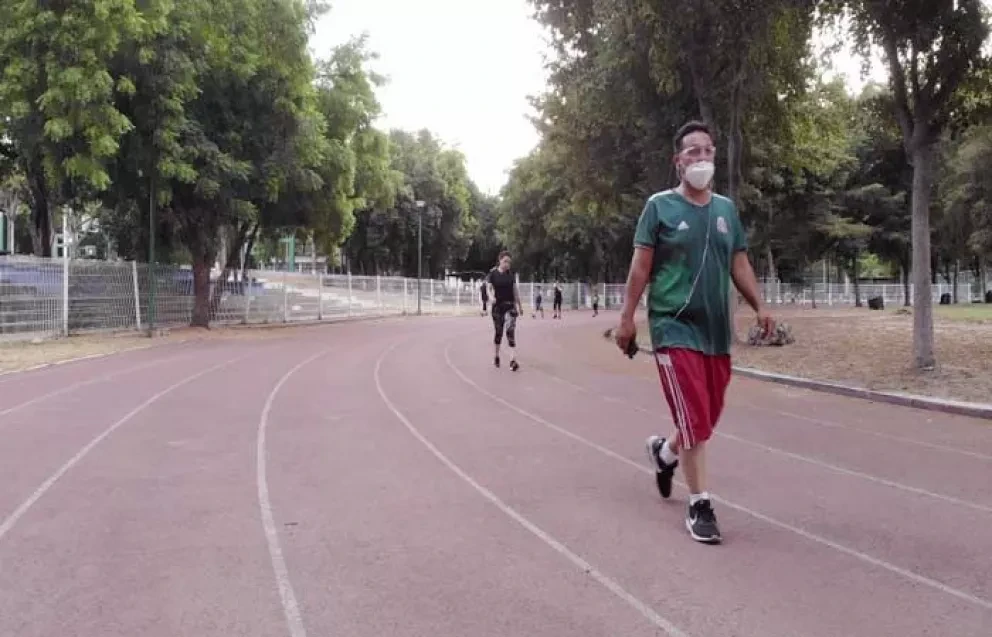 (VIDEO) Consejos para practicar deporte en áreas públicas en tiempo de COVID-19