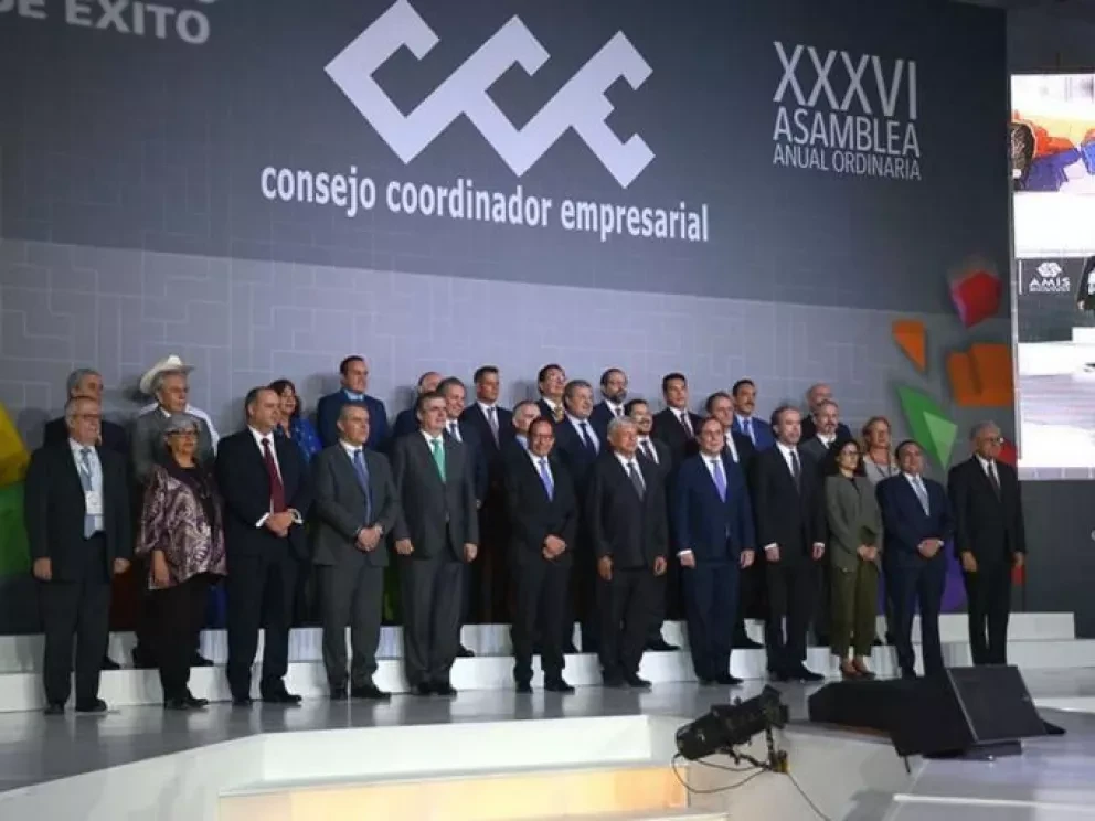 Empresarios buscan fortalecer la confianza de ciudadanos con Decálogo