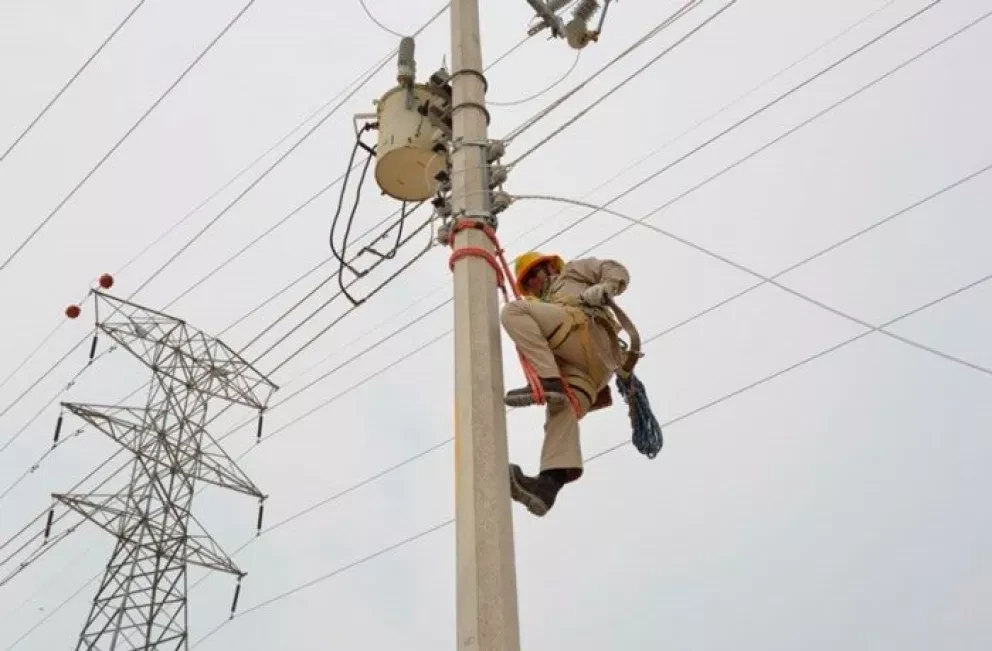 CFE garantiza servicio en temporada de lluvias en Sinaloa