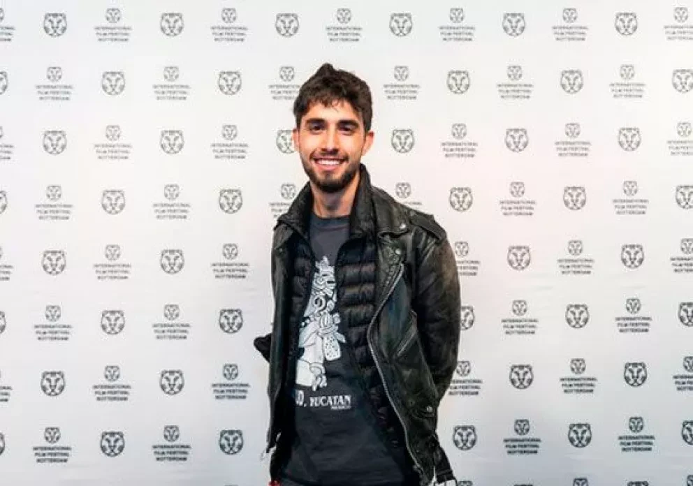 Participa en el casting del filme Asalto Nacional