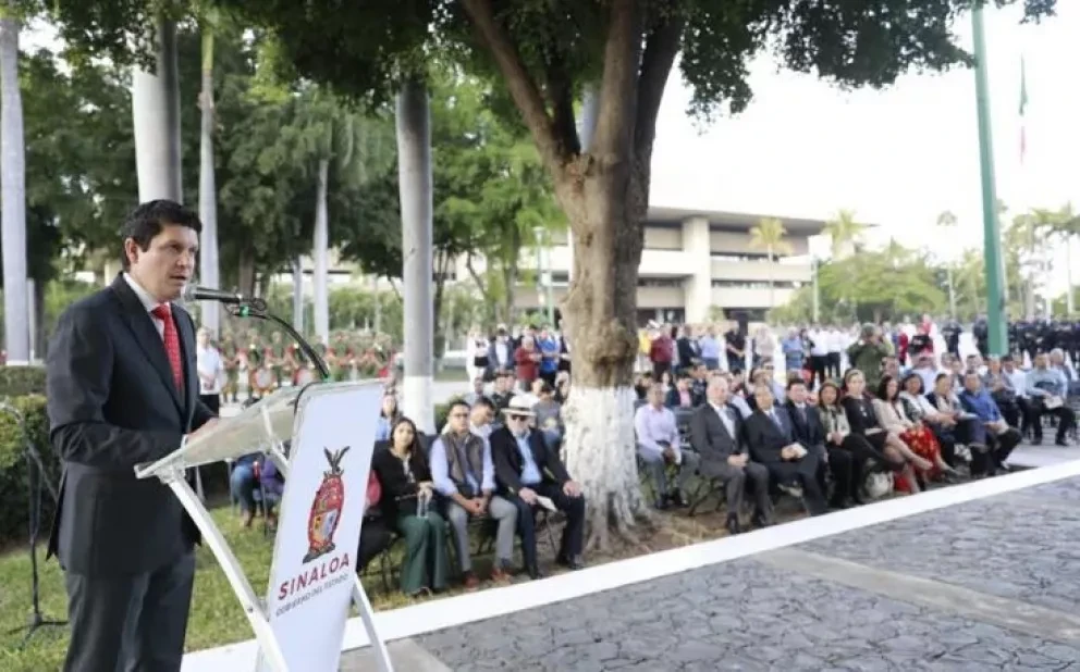 Modifican constitución pero Siguen principios de justicia y progreso