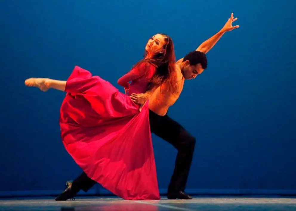 Participa en el VII Concurso Internacional de Danza Sinaloa