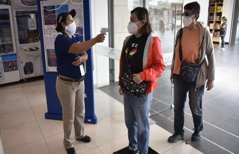 Asciende a 525,733 casos de coronavirus y 57,023 defunciones