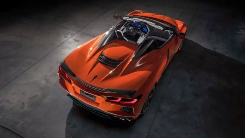 Llega a México el Corvette convertible inspirado en aviones de combate