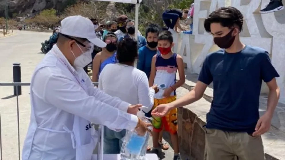 Sinaloa tendrá dos semana más en semáforo verde