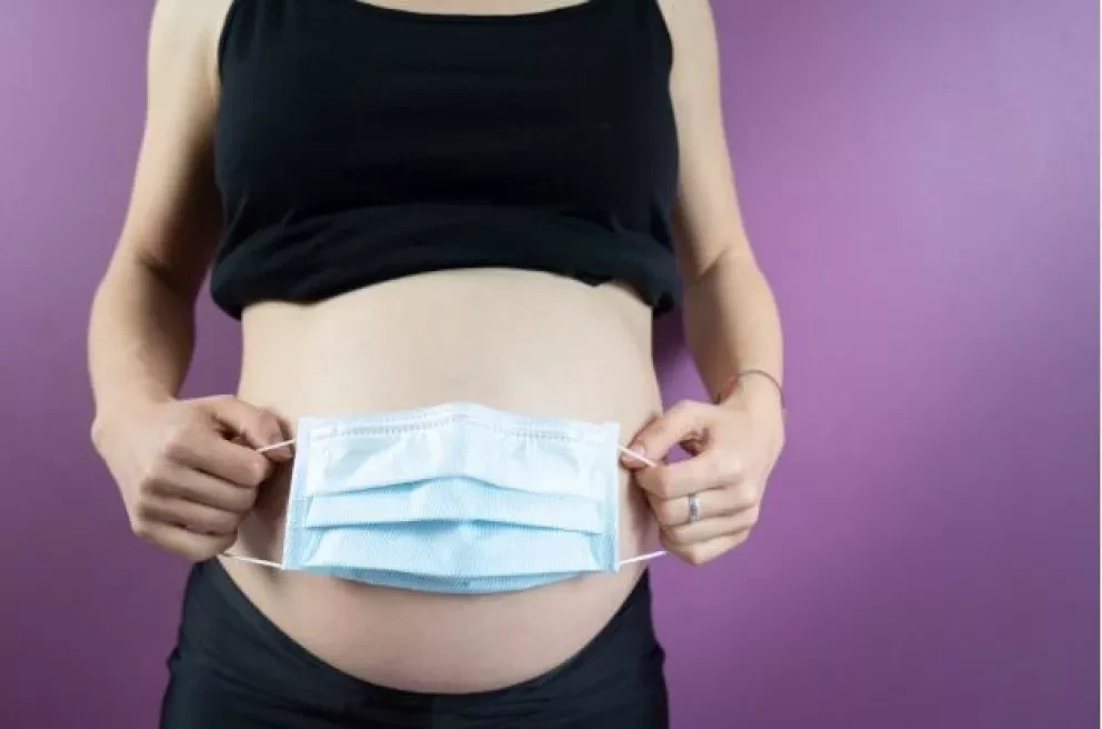 5 consejos para prevenir contagios de Covid-19 en embarazadas y bebés