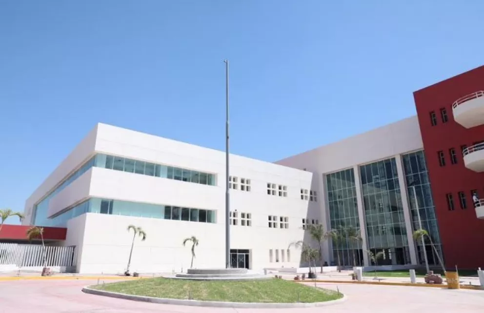 En un mes inauguran nuevo Hospital General de Culiacán para pacientes de coronavirus