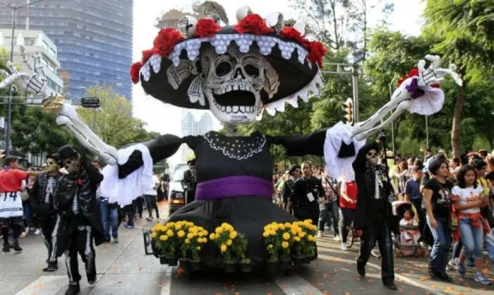 15 formas de celebrar el Día de Muertos en el mundo