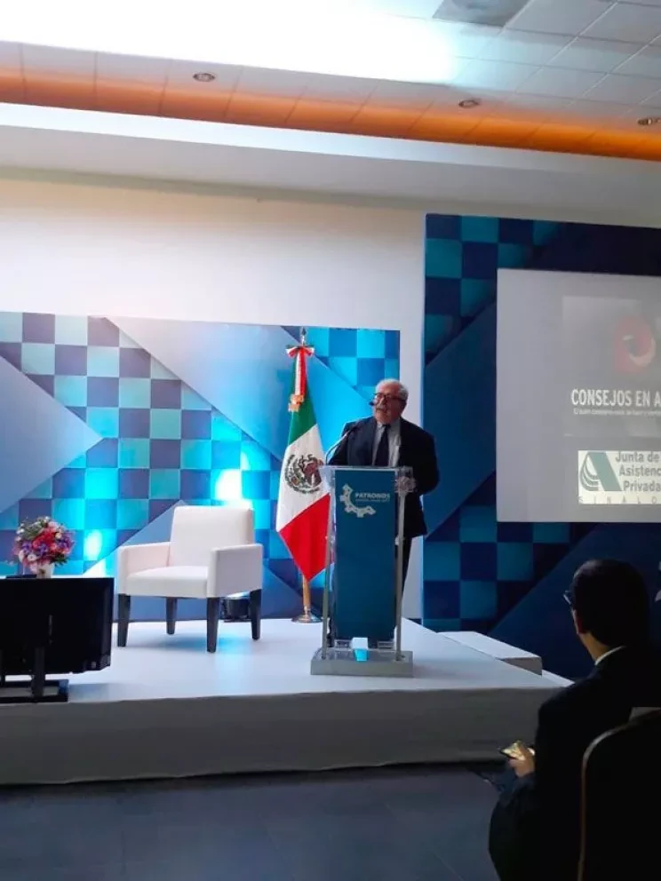 Miembros del consejo fomentan decisiones de calidad. Dos cabezas piensan mejor que una.