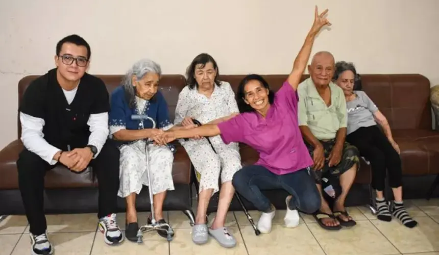 Mary Echagaray el ángel de los abuelitos y reina de ultramaratones