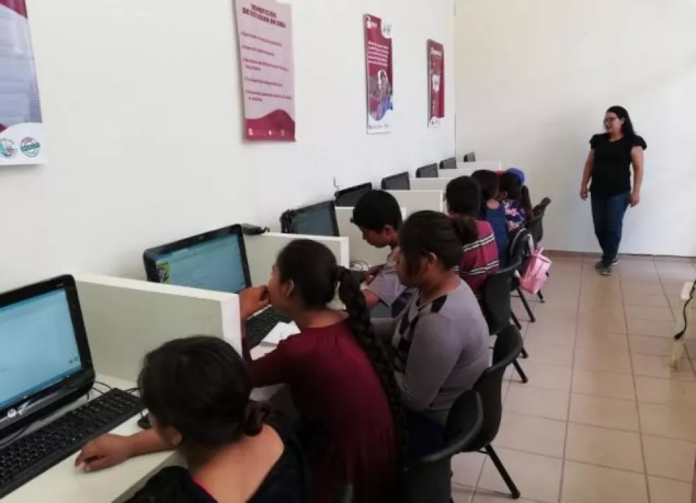 Más niños se incorporan a la educación en Villa Juárez