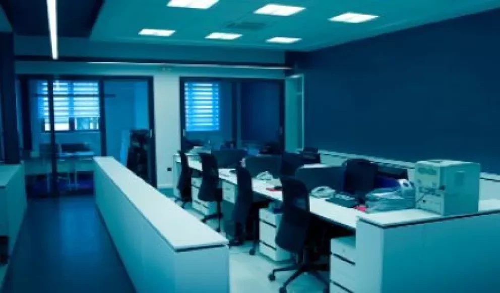 Con luz ultravioleta, mexicanos eliminan el Covid en un 99.9%
