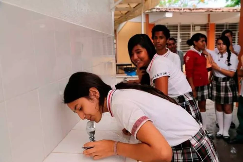 Harán filtros sanitarios en escuelas para evitar contagio de coronavirus en Sinaloa