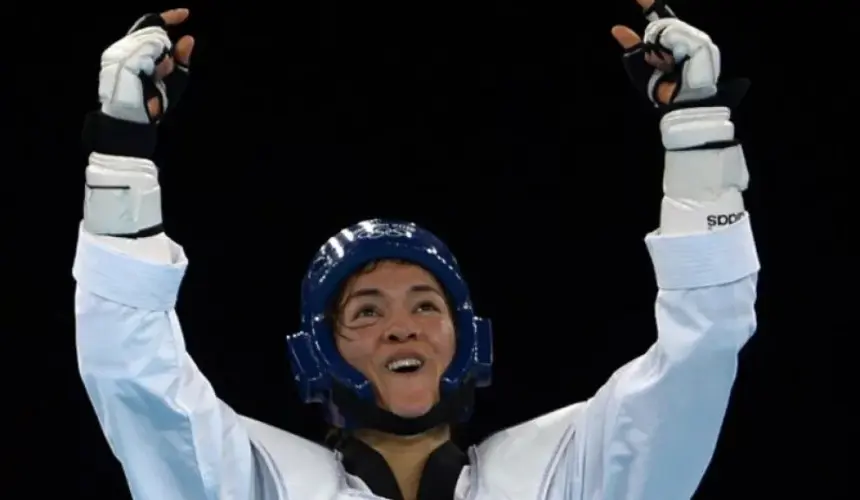 María del Rosario Espinoza gana oro en abierto mexicano de Taekwondo