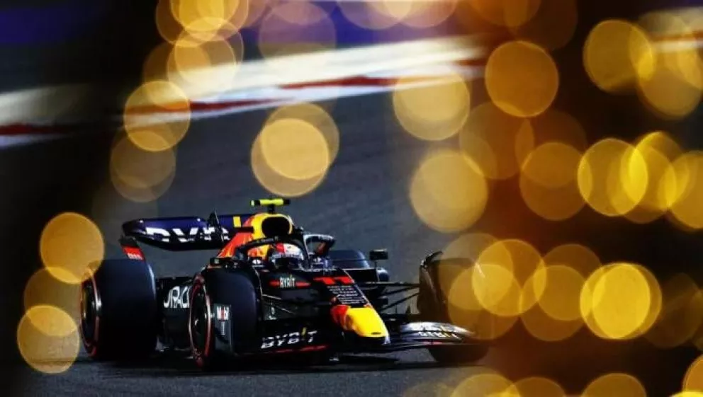 Red Bull revela la avería del auto del mexicano Checo Pérez en Bahrein