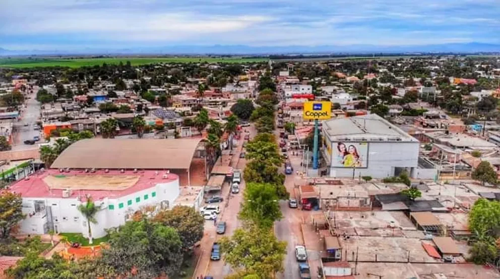 Fundación Cárdenas promueve el liderazgo en jóvenes de Villa Juárez