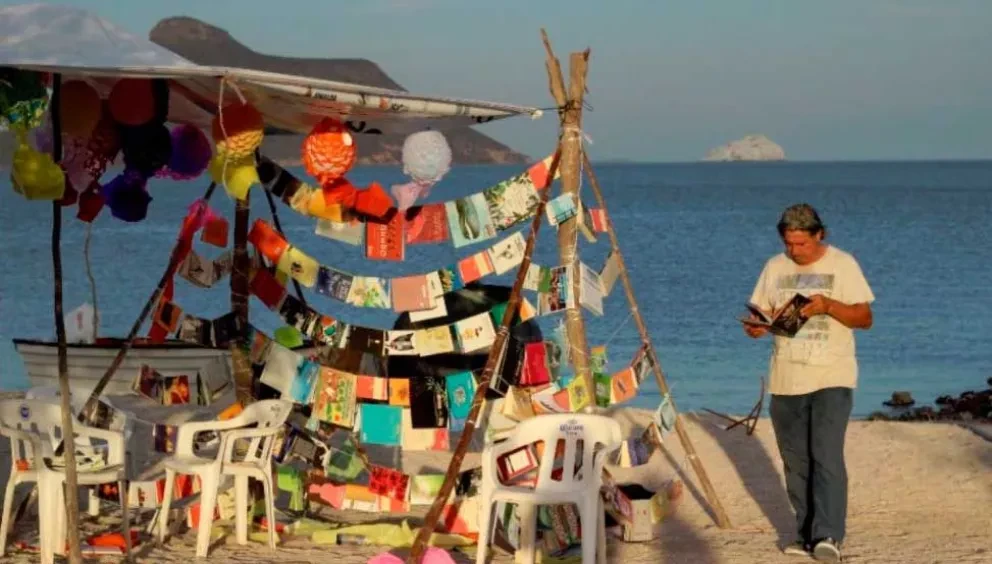 Navachiste une a artistas en festival