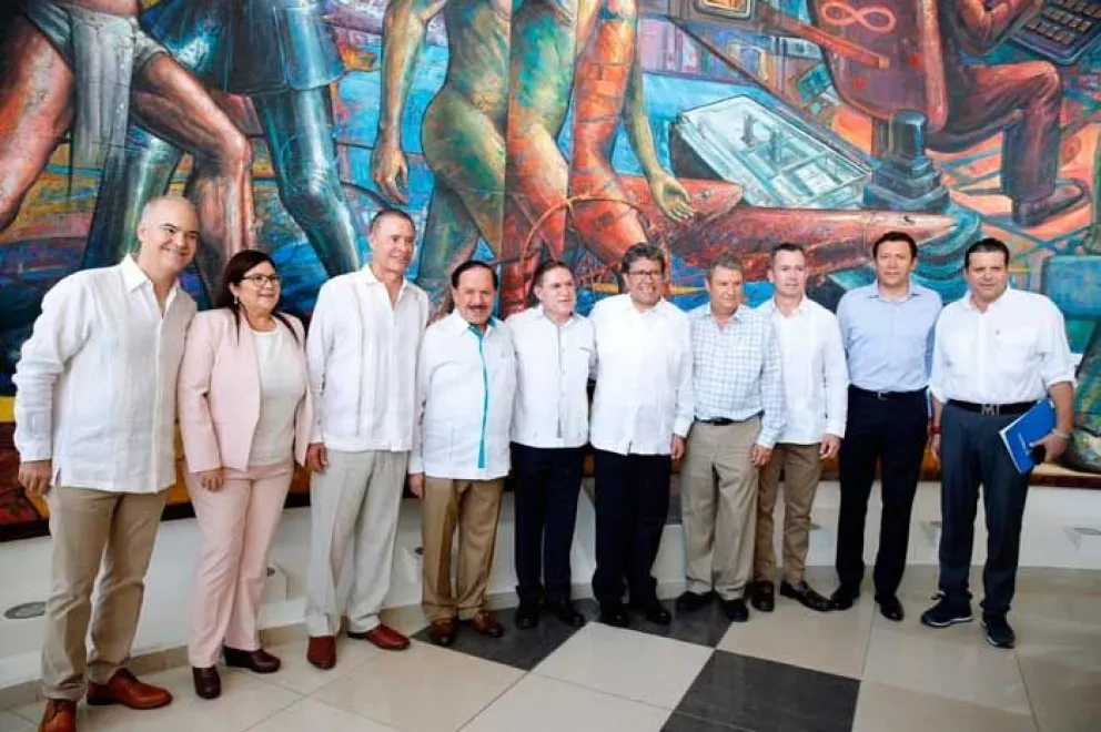 Piden fortalecer más a municipios y estados en Foro Federalismo y Seguridad