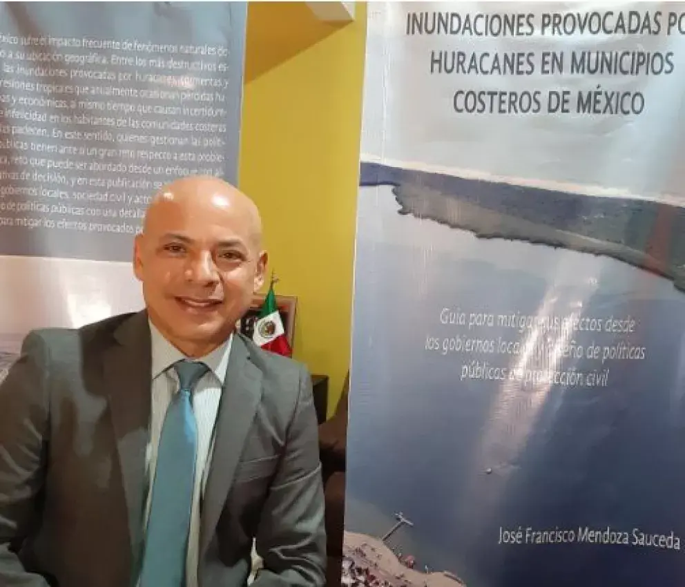 Presentan libro sobre inundaciones con enfoque preventivo