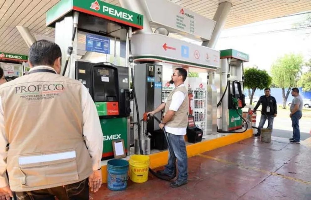 En ojo de Profeco gasolineras que abusen de precio en alerta nacional
