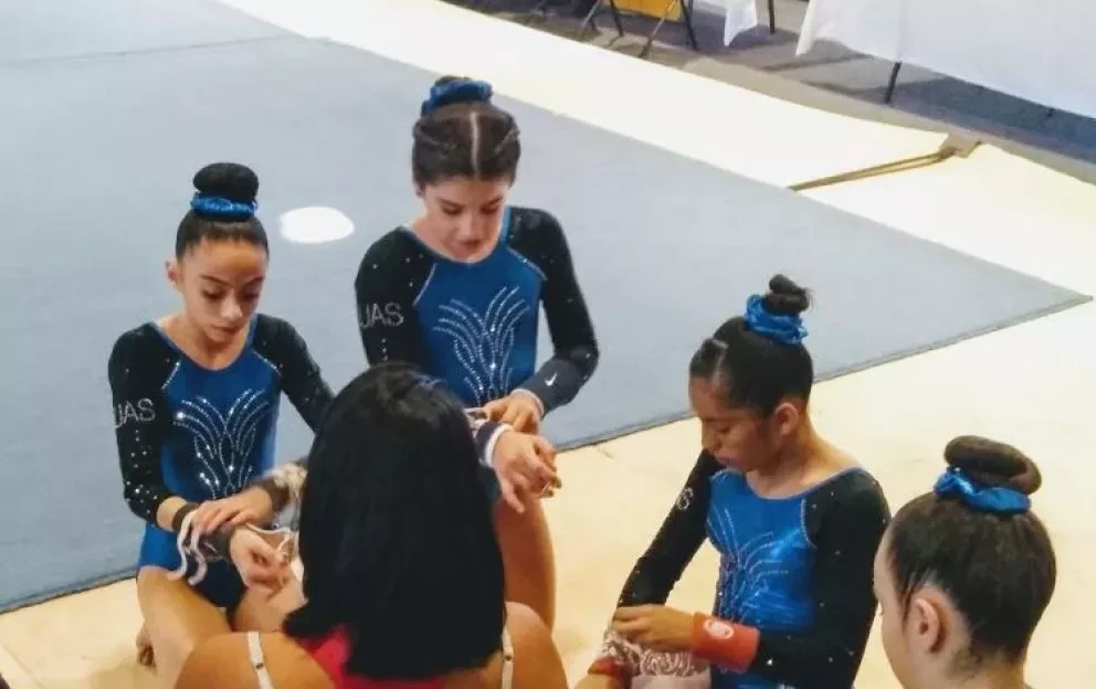 Con 13 años Gissell Rocha es una promesa en gimnasia