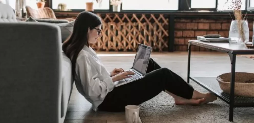 ¿Estresado o feliz? Así se sienten las compañías y personas en Home Office