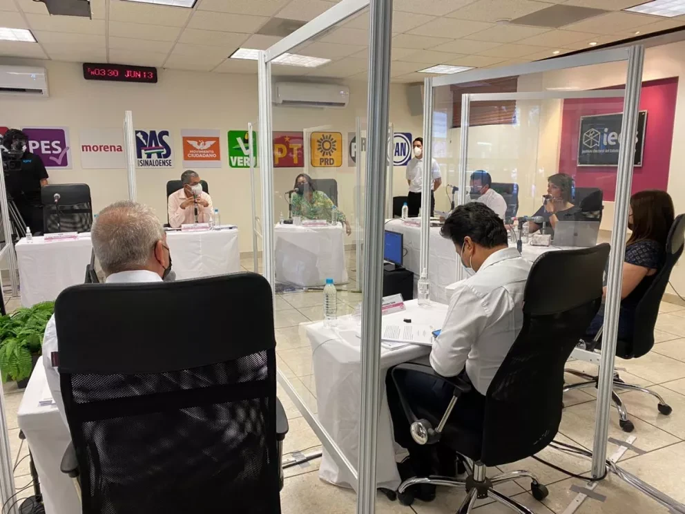 Felicitación a legisladores electos de Sinaloa y autoridades de Culiacán y Navolato