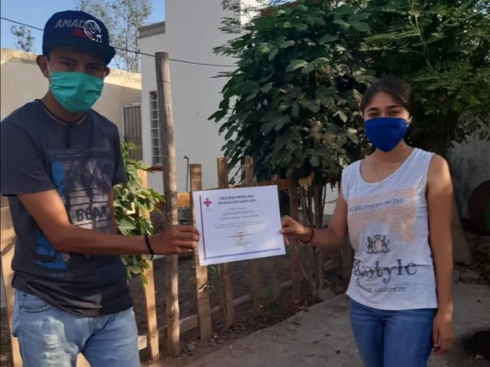 Jóvenes voluntarios muestran la cara noble de Villa Juárez