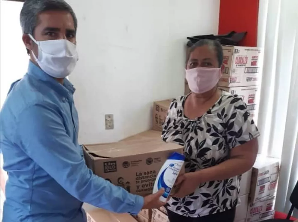 Fundación Un Kilo de Ayuda beneficia a niños de Villa Juárez