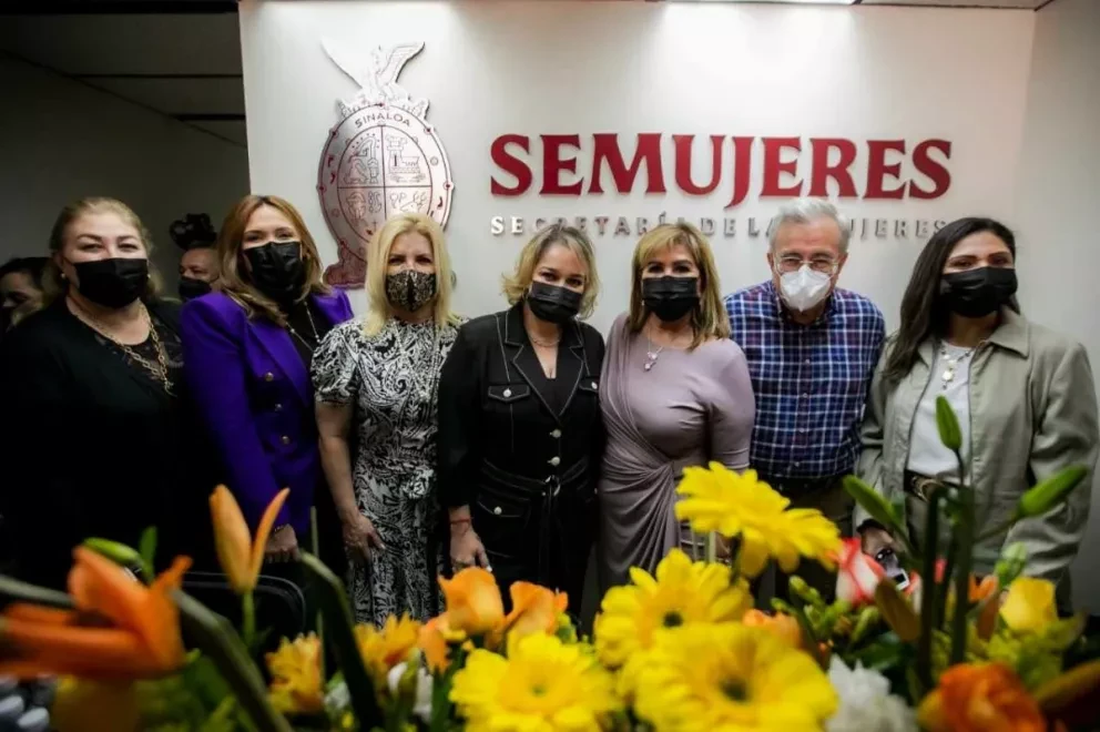 Inaugura Rocha oficinas de la Secretaría de las Mujeres