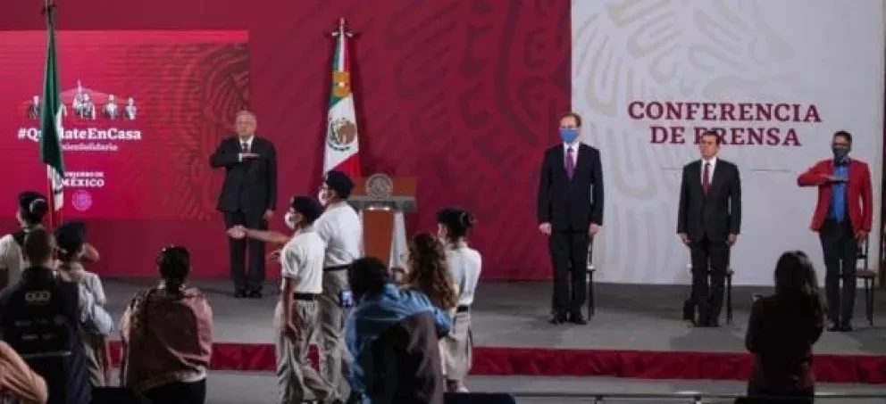 Inició el ciclo escolar en línea para todo México