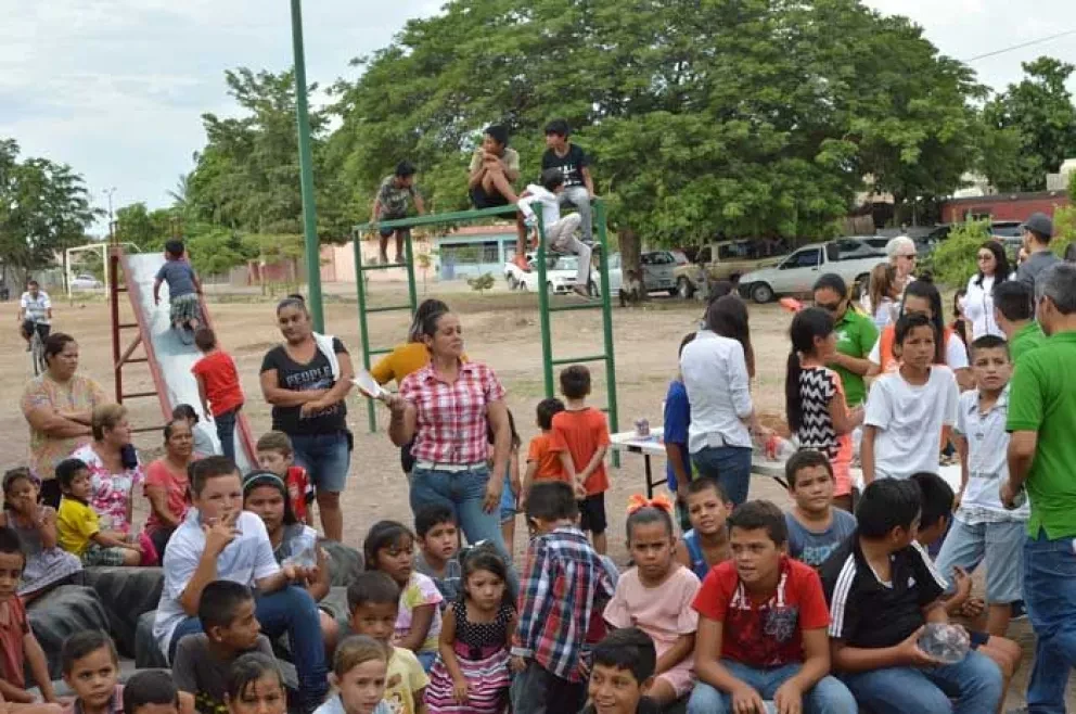 Invierte en programas sociales