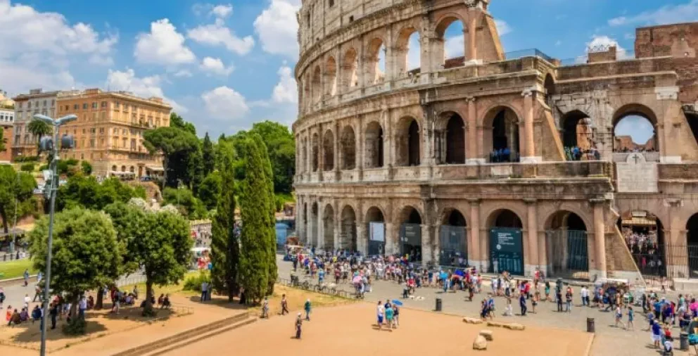 Conoce becas de posgrado para estudiar en Italia