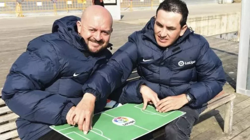 José Richard, ‘ve’ el fútbol a través de las manos