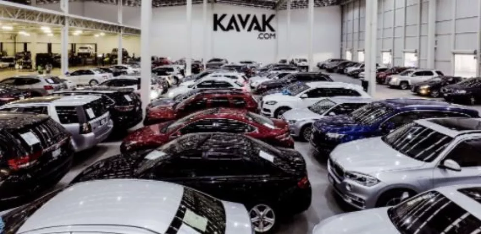 Kavak anuncia inversión de 8 mil mdp