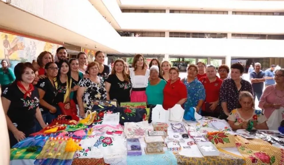 DIF Sinaloa realiza Kermés Mexicana en apoyo al Pediátrico Sinaloa