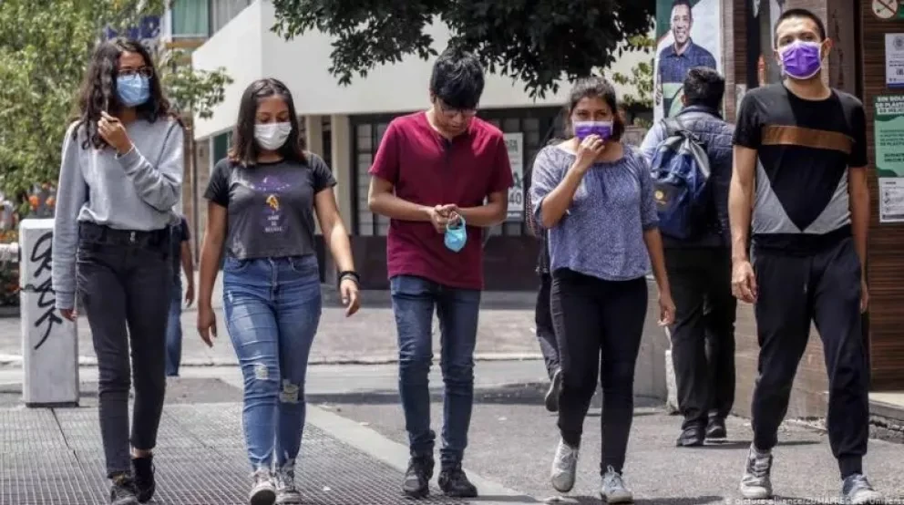 La pandemia como un proceso social adaptativo