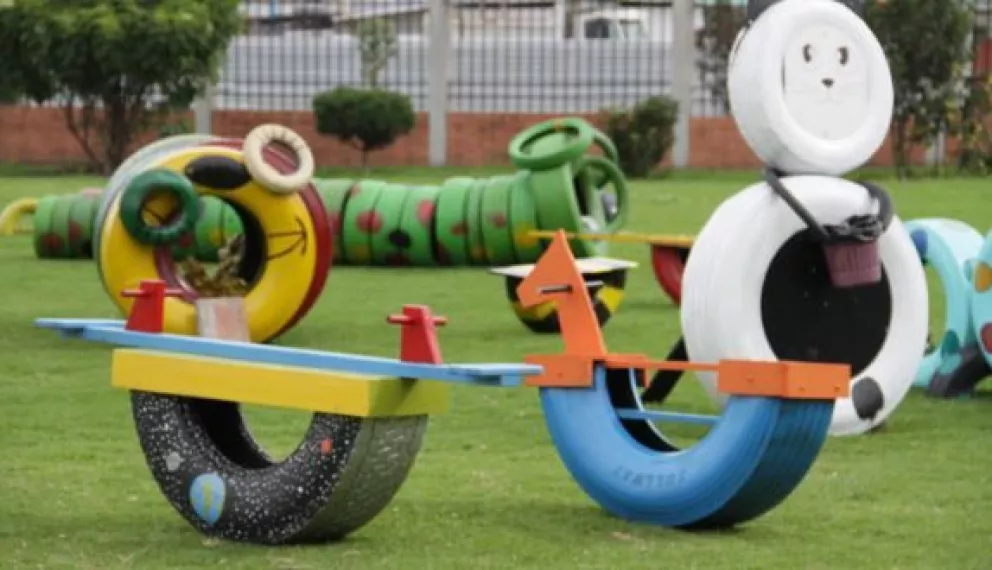 Crea un juego infantil con materiales reciclados y gana 100 mil pesos