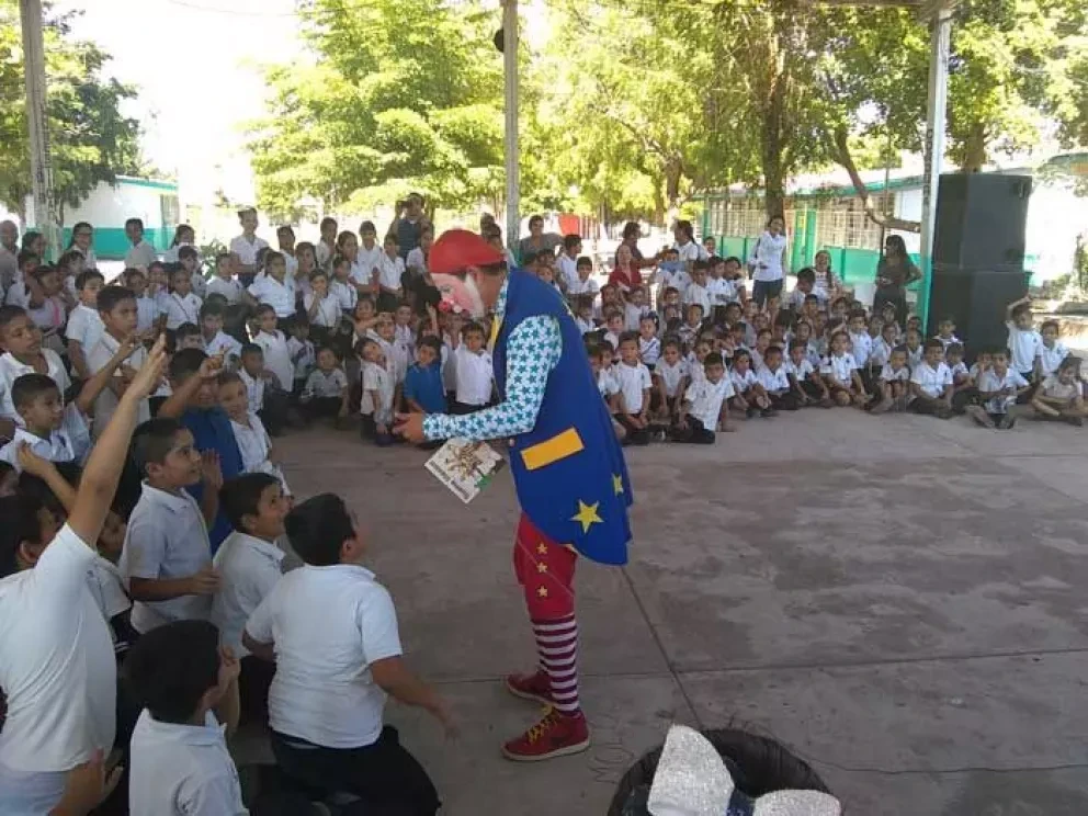 Llegan brigadas culturales de ISIC a Villa Juárez