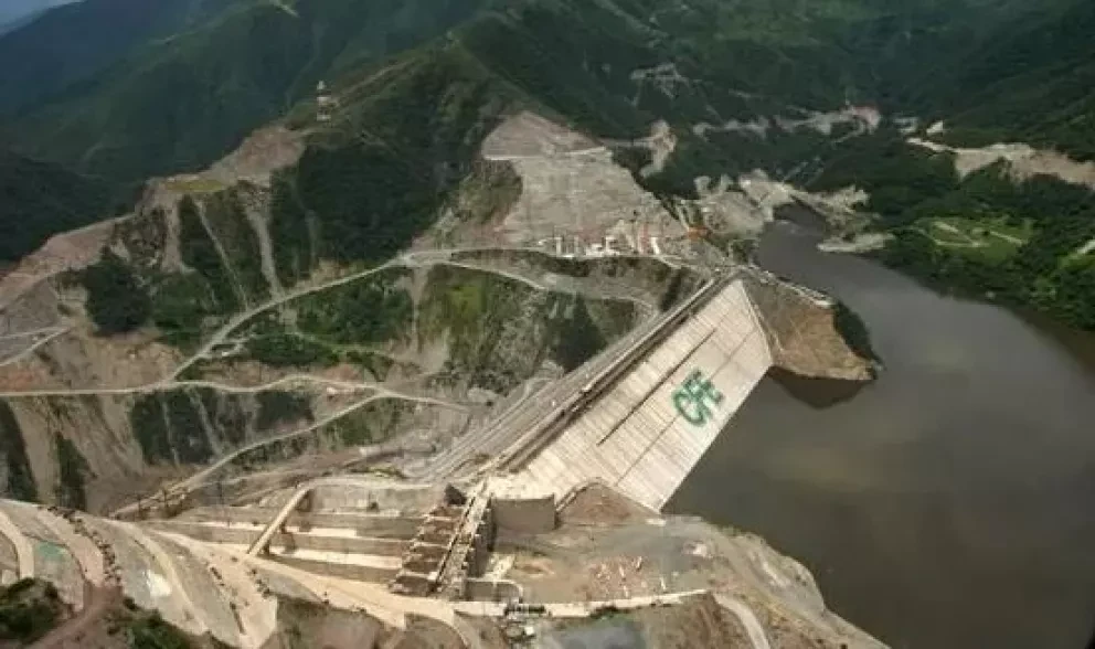 Anuncian cambios en reforma energética