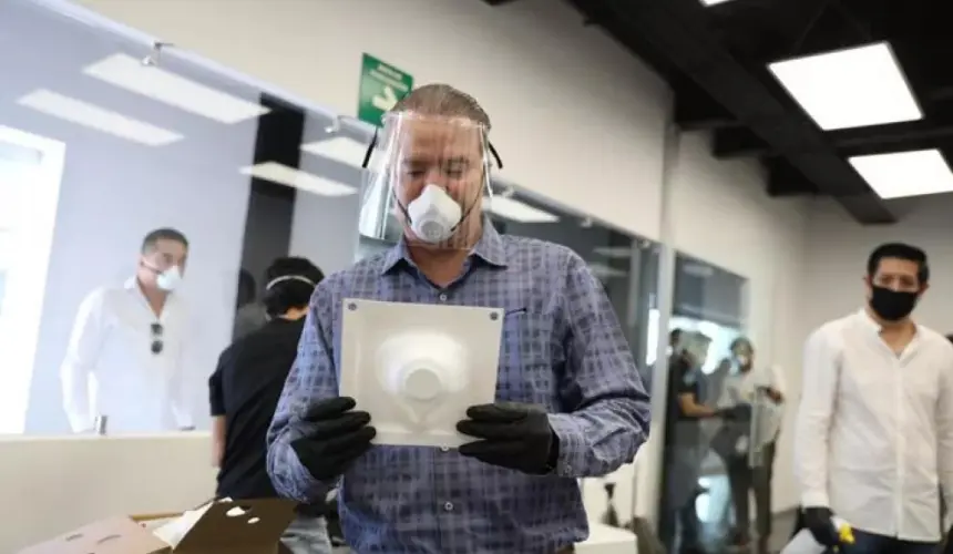 Tendrá Centro de Ciencias de Sinaloa máquina cortadora de mascarillas para coronavirus