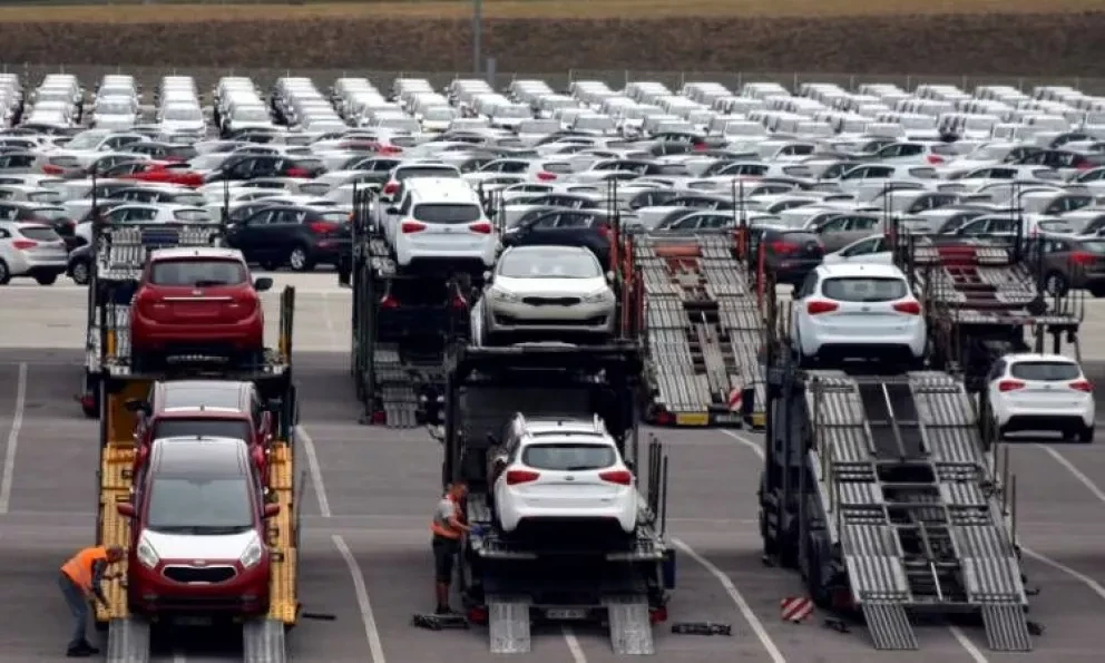 Sin aranceles ni cuotas de importación de autos entre México y Brasil