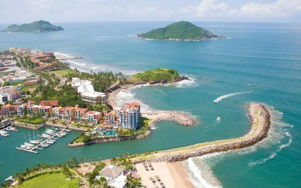 Sinaloa y Airbnb firman acuerdo para promoción turística